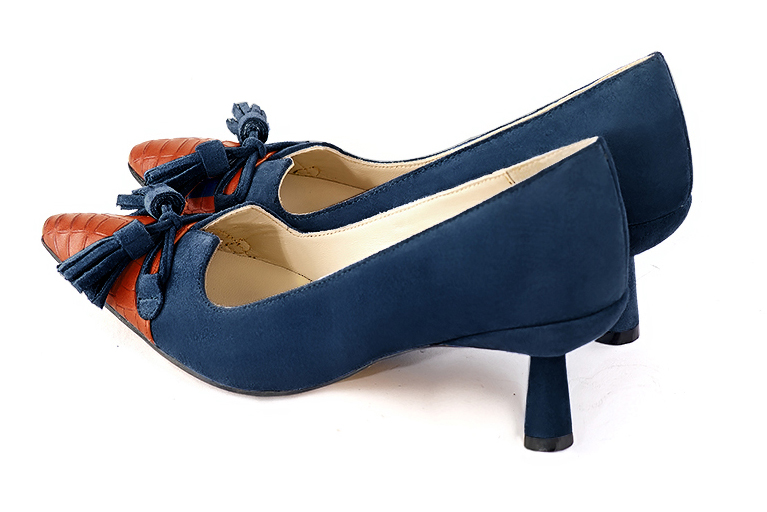 Terracotta orange and navy blue women's dress pumps, with a knot on the front. Tapered toe. Medium spool heels. Rear view - Florence KOOIJMAN